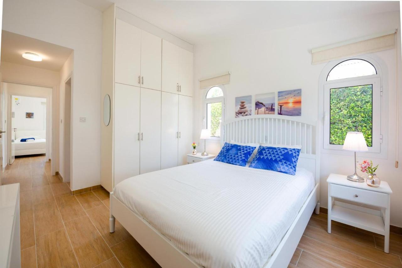 Bungalow Mikaella By Ezoria Villas Korall-öböl Kültér fotó