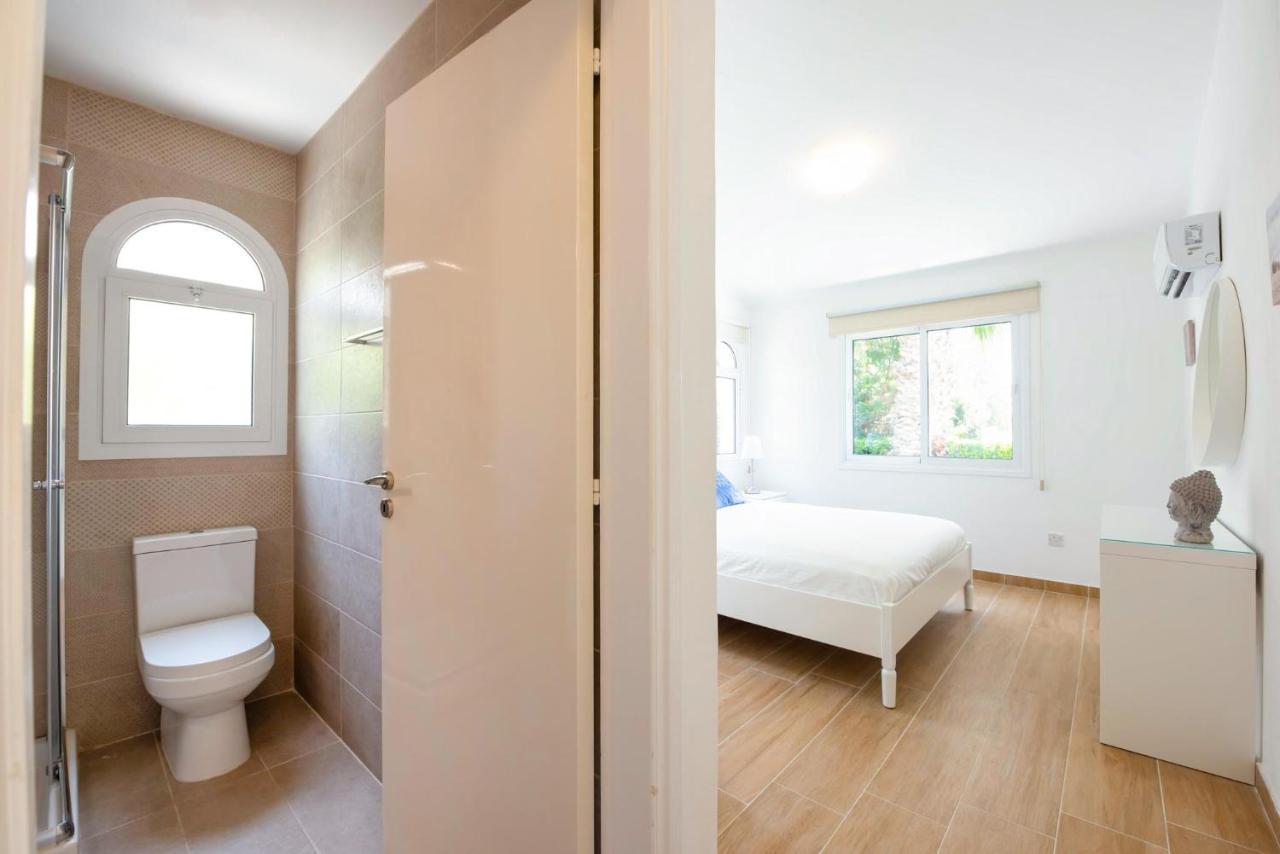Bungalow Mikaella By Ezoria Villas Korall-öböl Kültér fotó