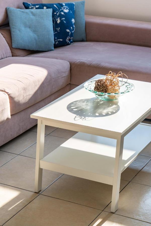 Bungalow Mikaella By Ezoria Villas Korall-öböl Kültér fotó